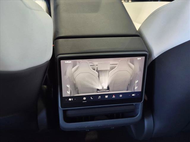 Used 2024 Tesla Model 3 Performance AWD/4WD image 16