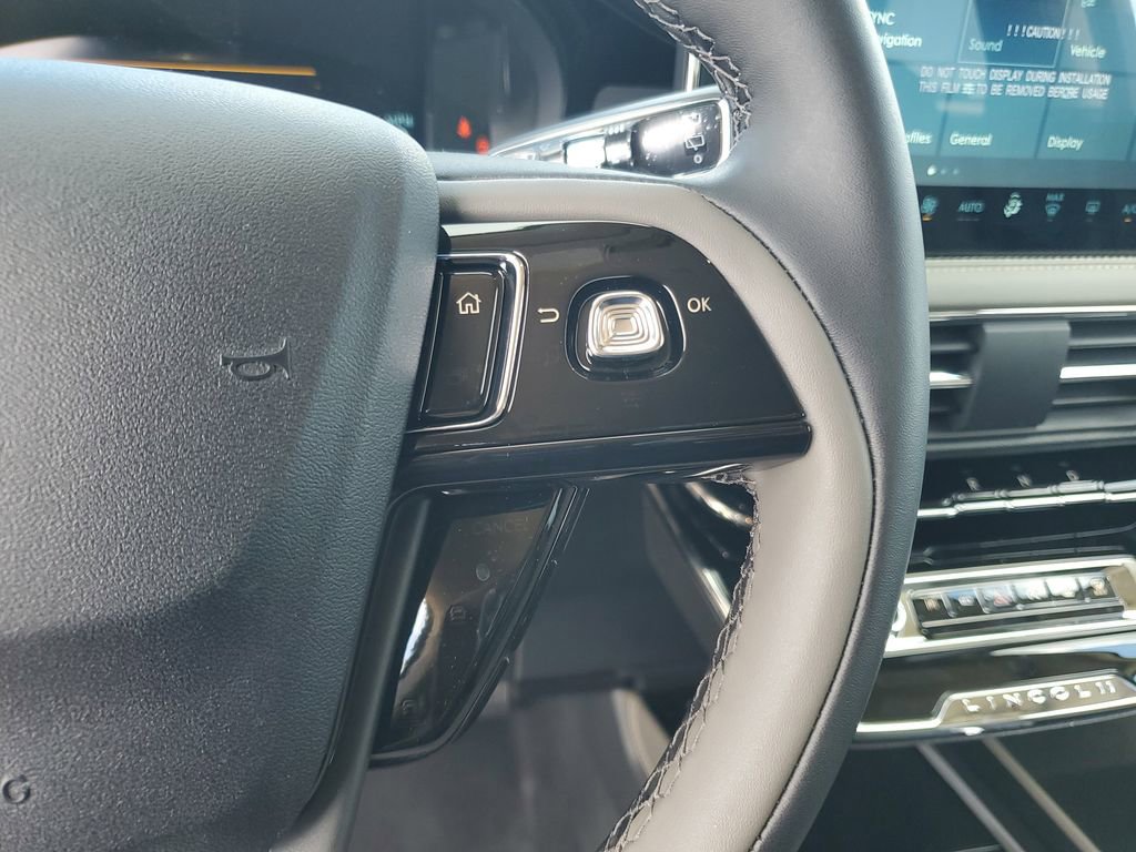 New 2026 Lincoln Corsair Premiere FWD image 25