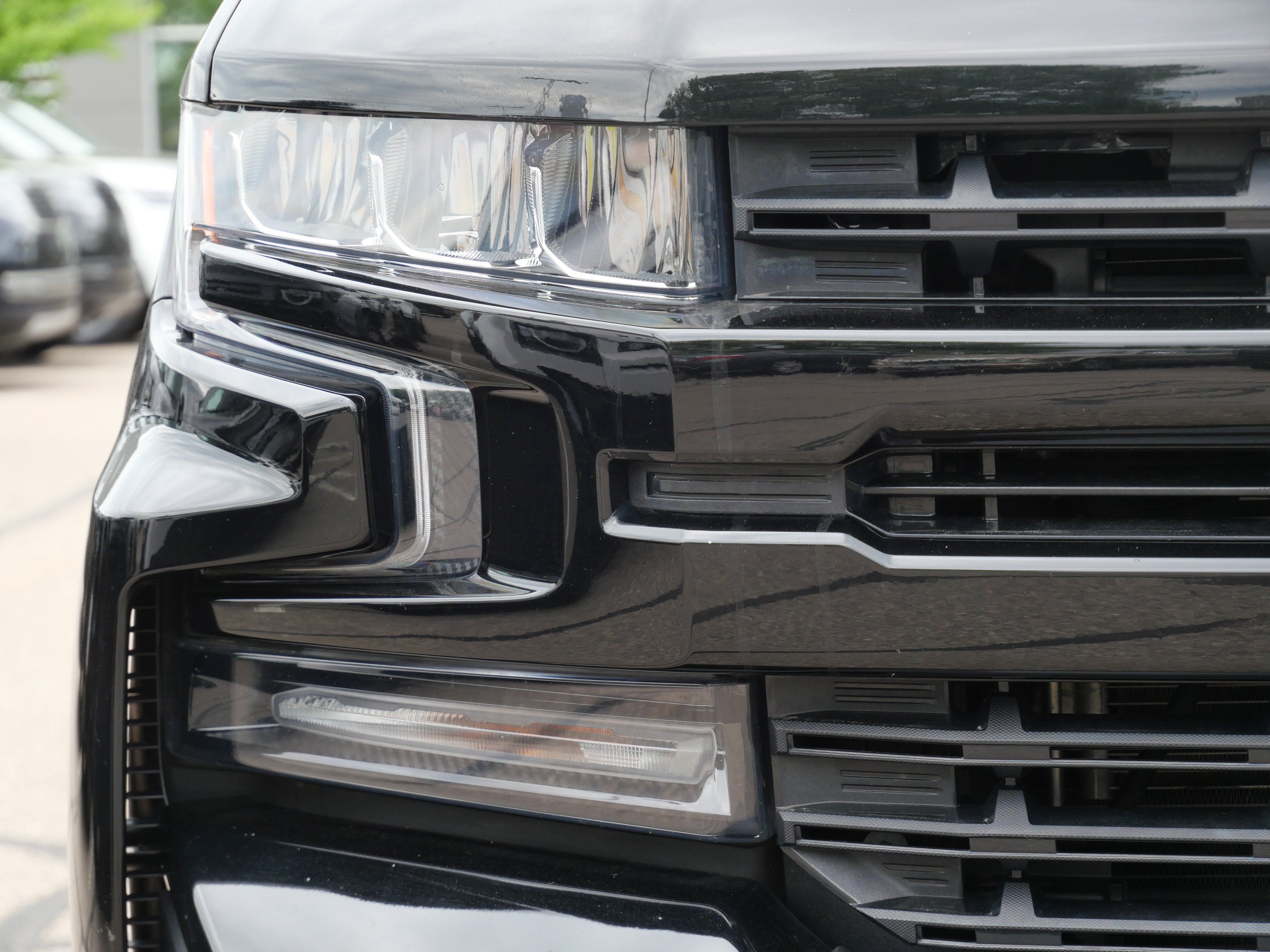 Used 2019 Chevrolet Silverado 1500 RST AWD/4WD image 9