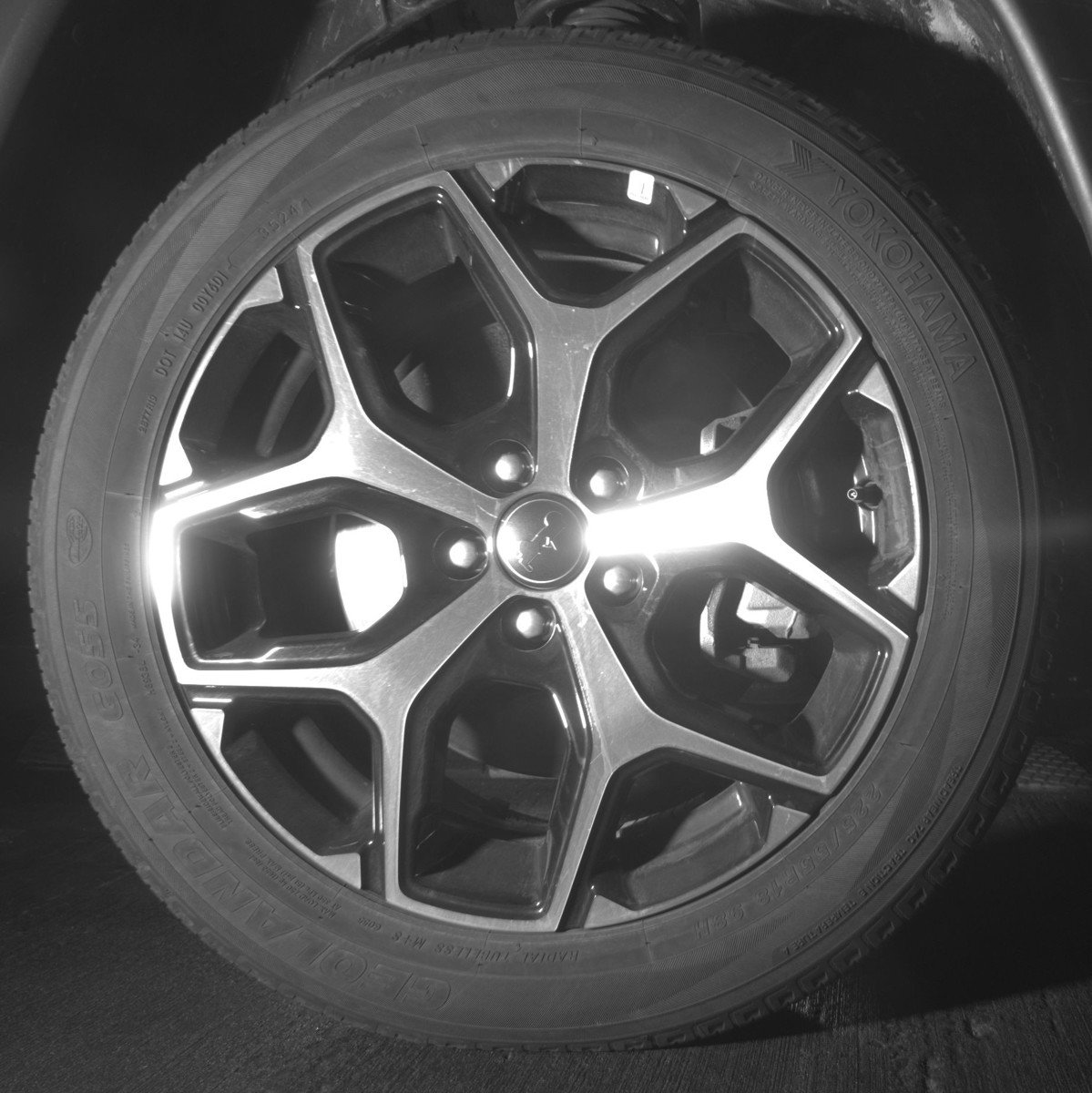 Used 2025 Jeep Compass Limited image 13