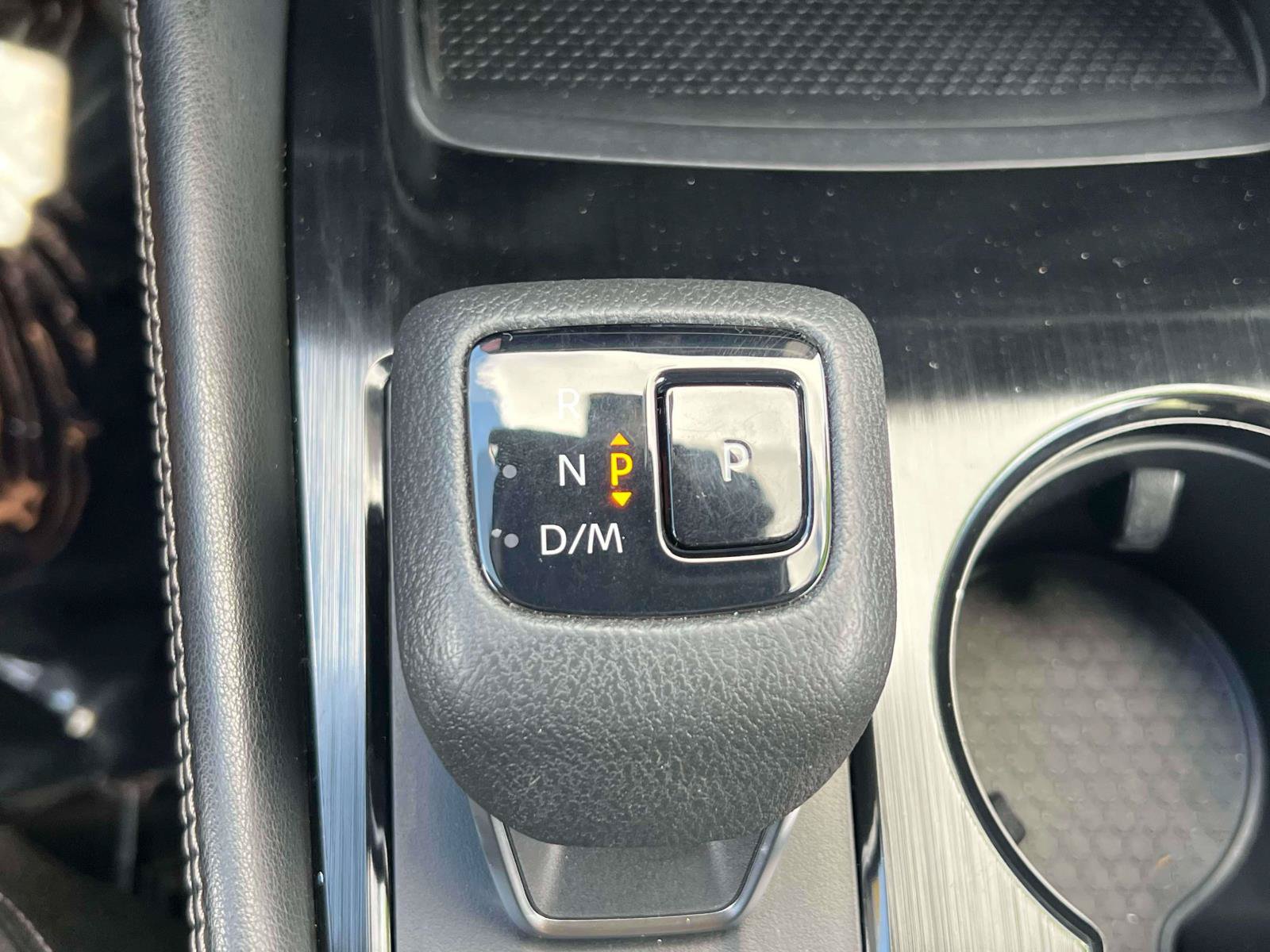Used 2023 Nissan Rogue SL AWD/4WD image 15