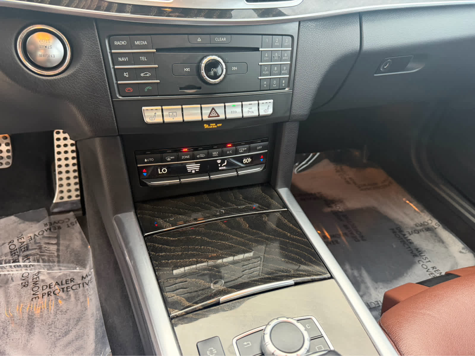 Used 2016 Mercedes-Benz E 350 Sedan image 19