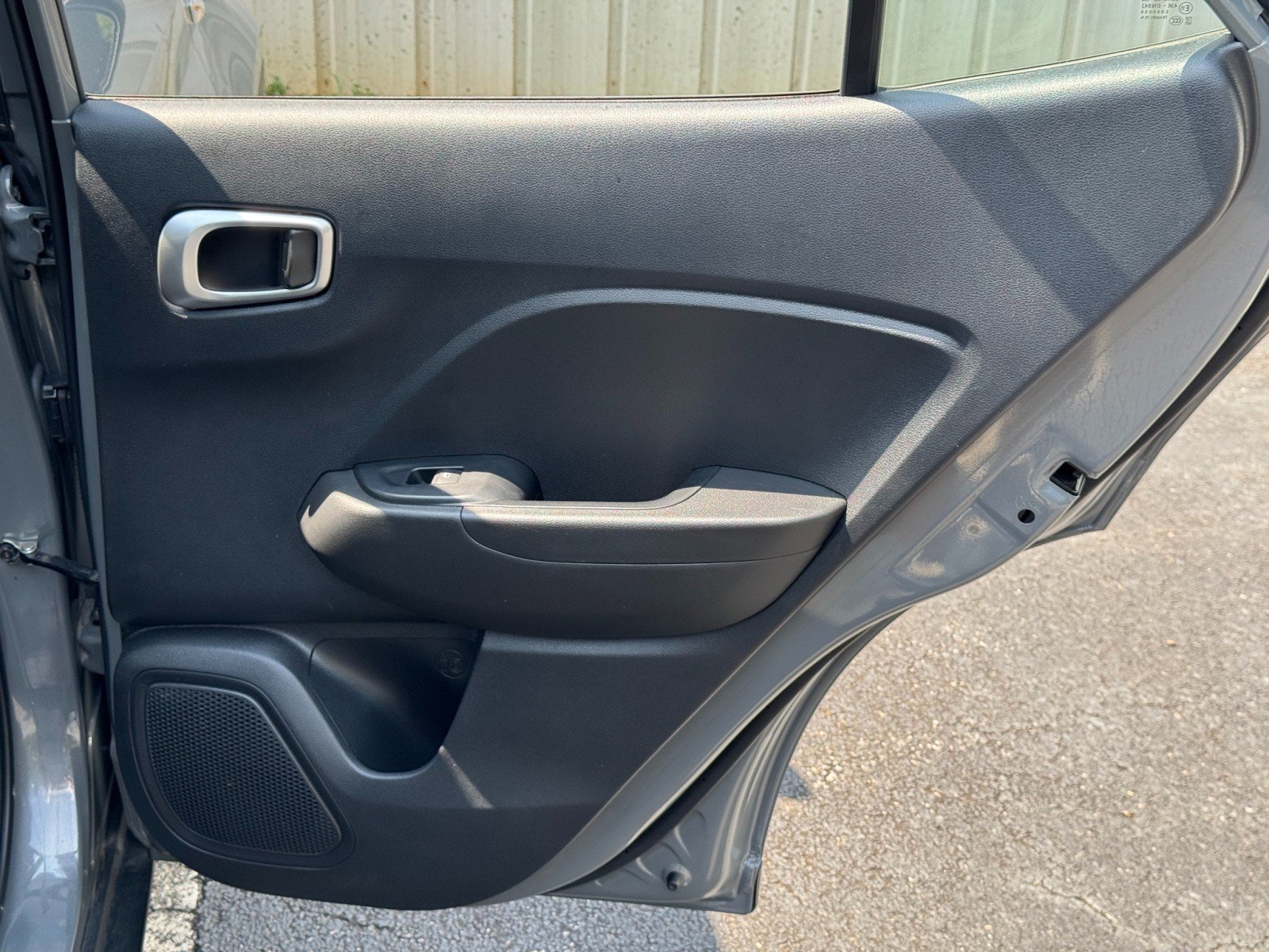 Used 2021 Hyundai Venue SE FWD image 36