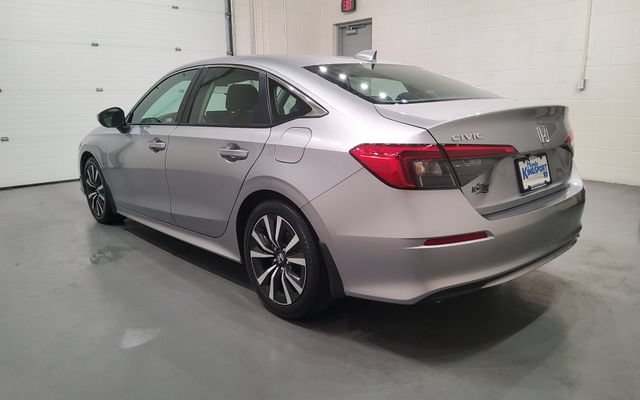 Used 2023 Honda Civic EX image 6