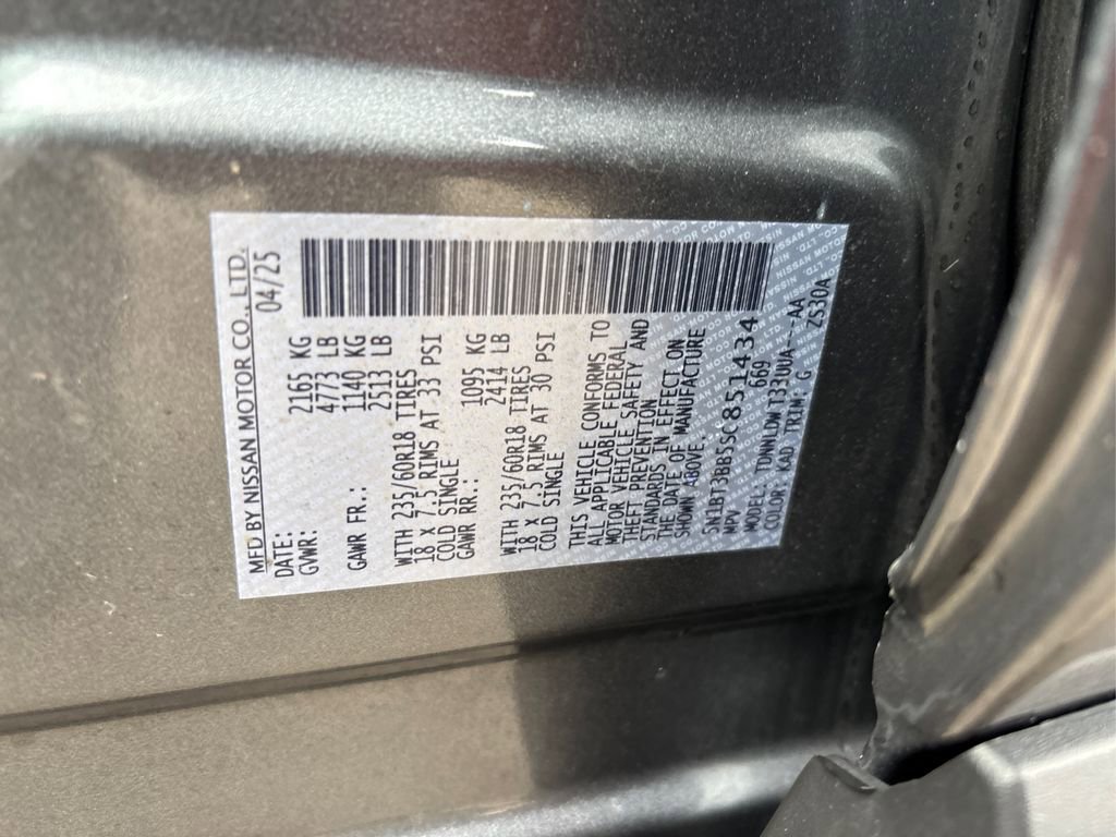 Used 2025 Nissan Rogue SV image 17