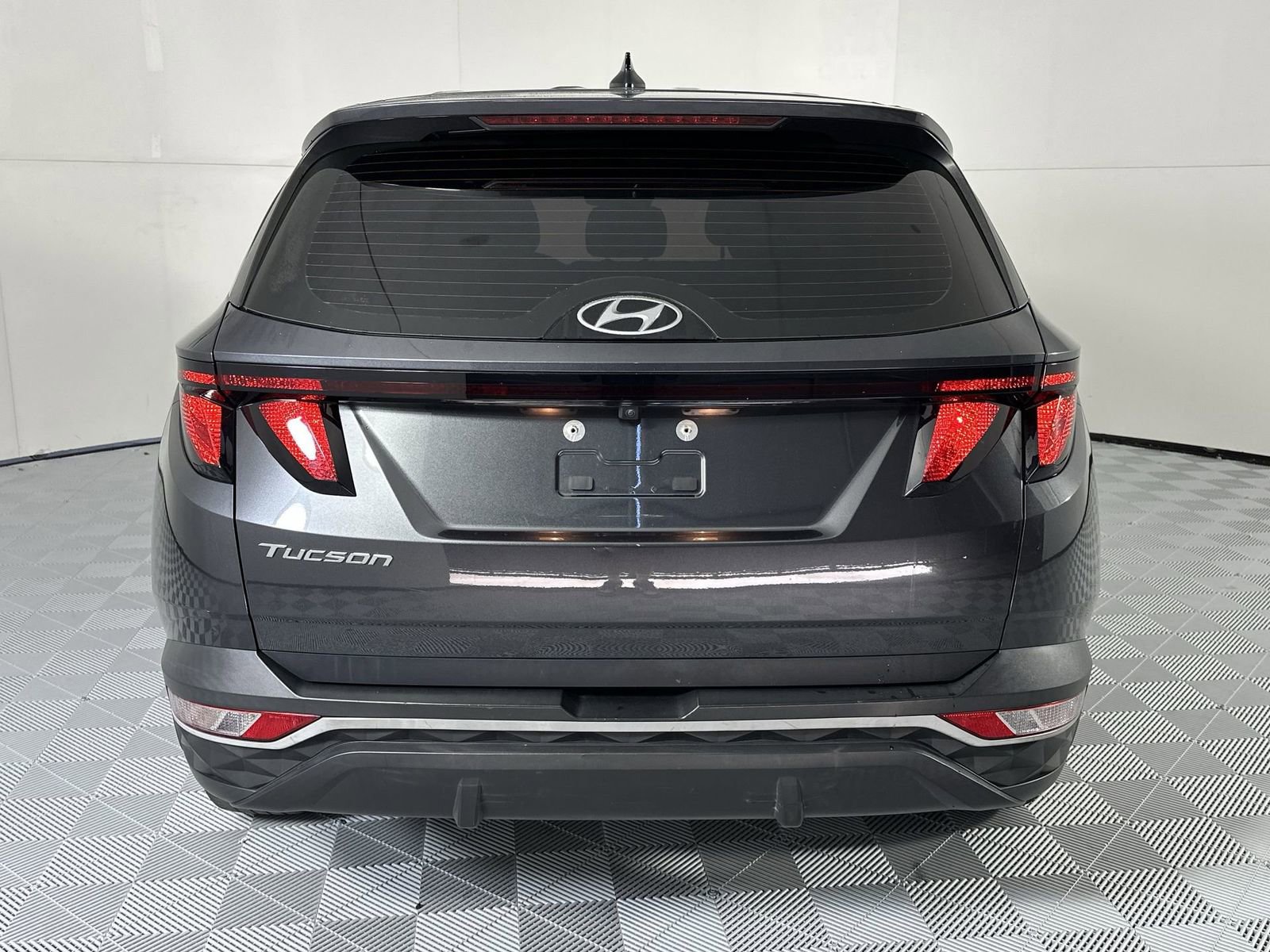 Used 2022 Hyundai Tucson SE image 7