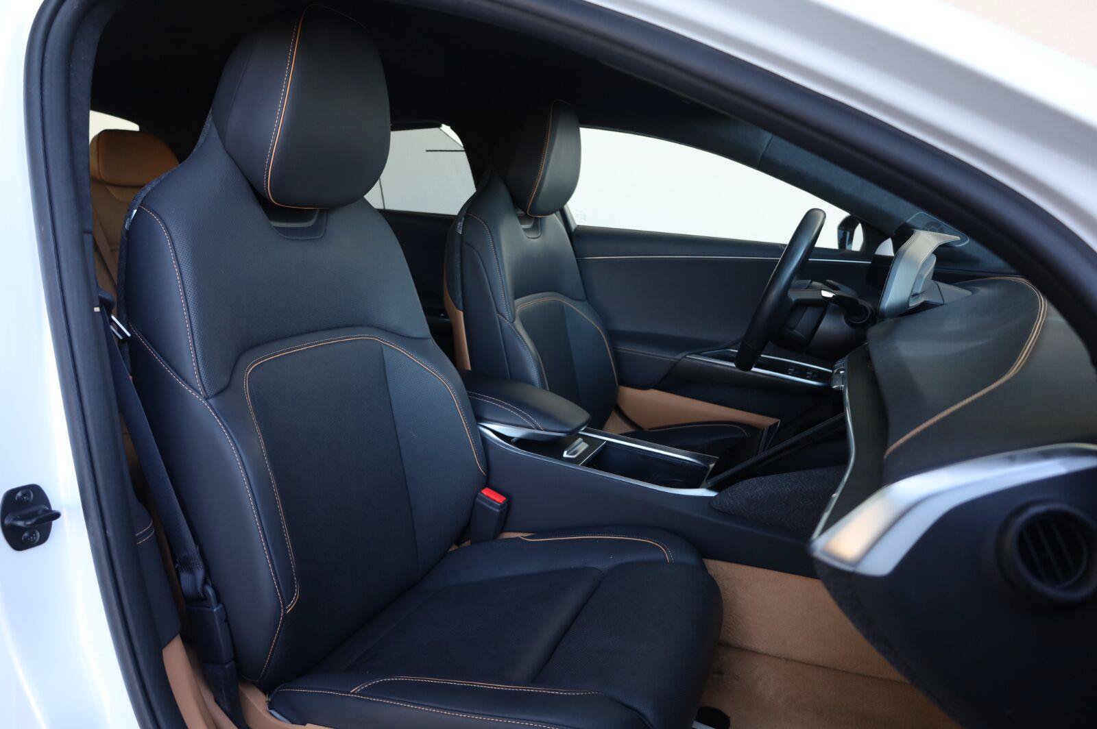 Used 2024 Lucid Air Touring AWD/4WD image 25