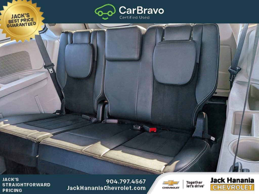 Used 2019 Dodge Grand Caravan SXT FWD image 13