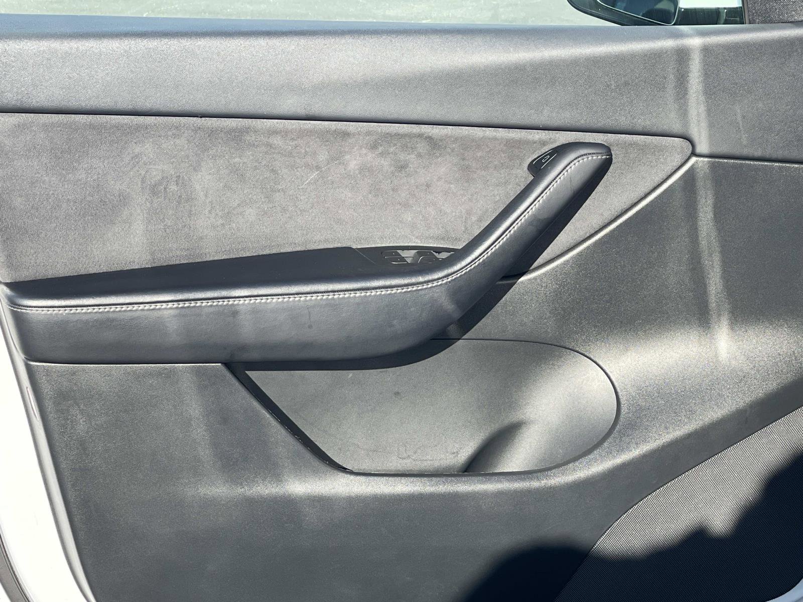 Used 2022 Tesla Model Y Performance image 20