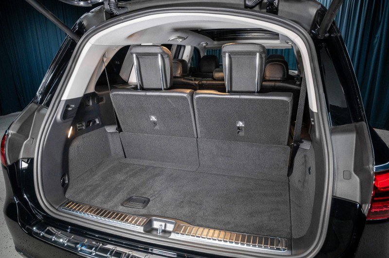 New 2026 Mercedes-Benz GLS 450 4MATIC image 6