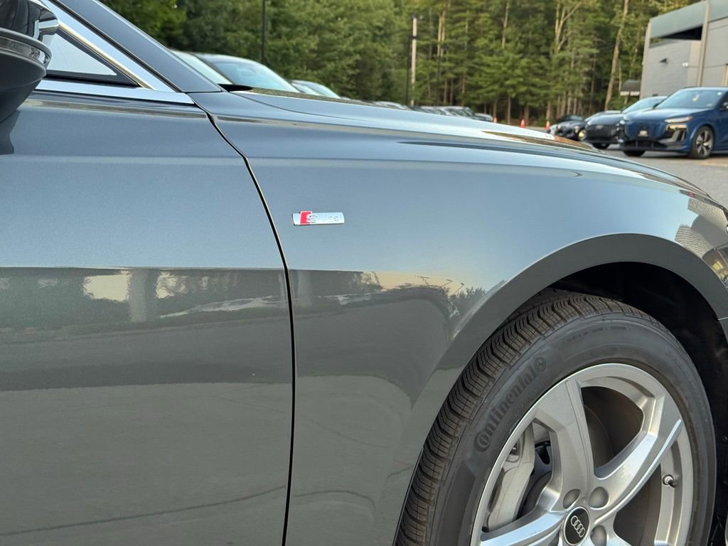 Used 2025 Audi A6 Premium Plus image 10