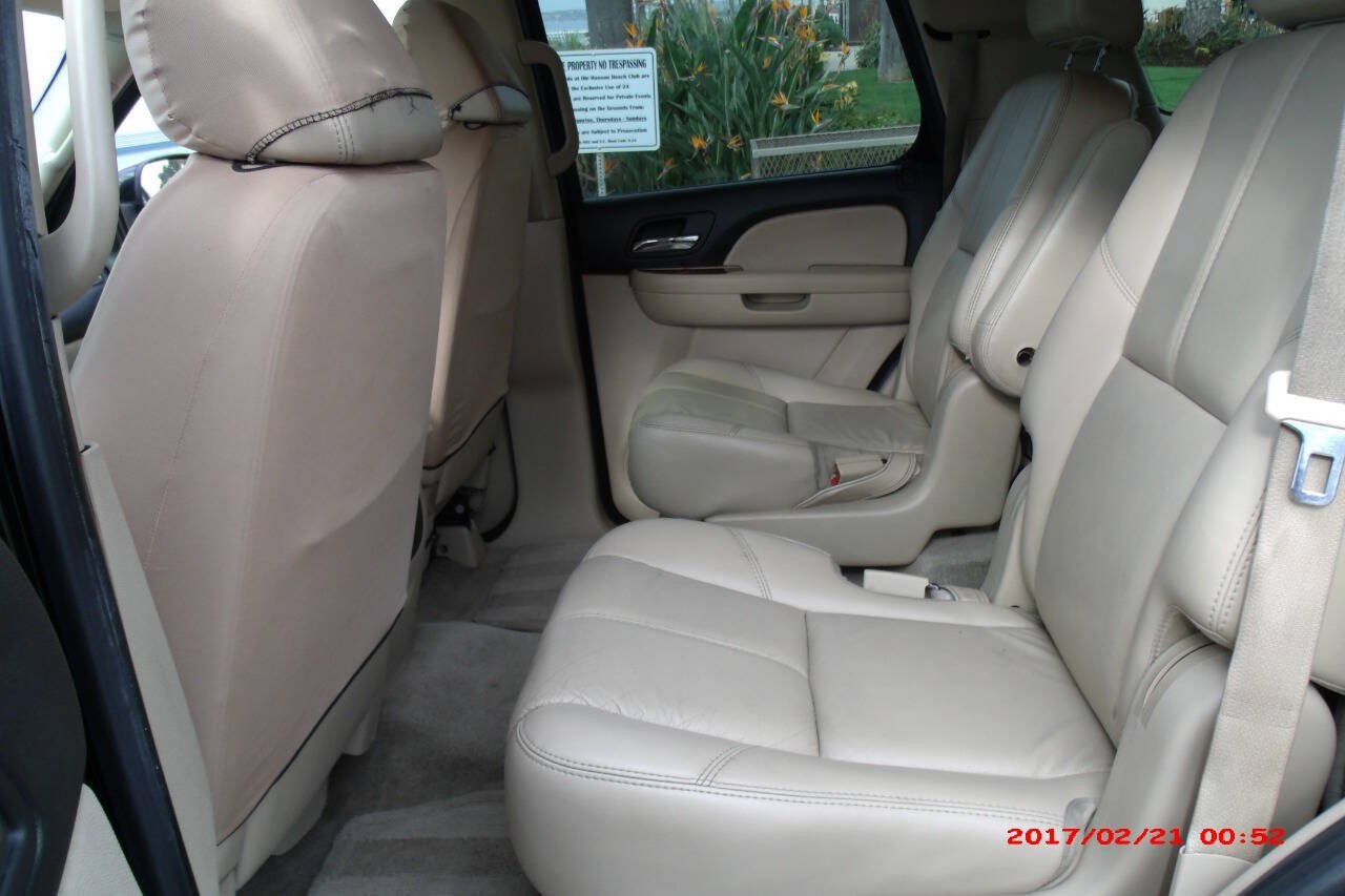 Used 2007 Chevrolet Tahoe LT w/ LT Preferred Equipment Group RWD image 10