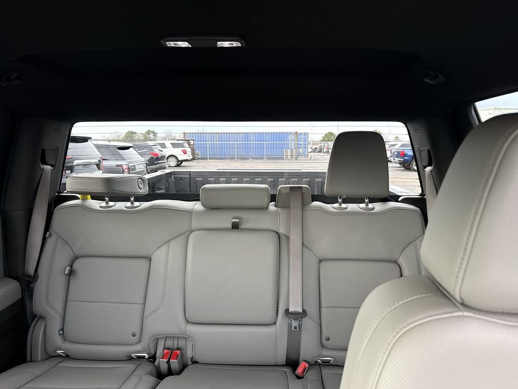 Certified 2024 GMC Sierra 1500 SLT image 11