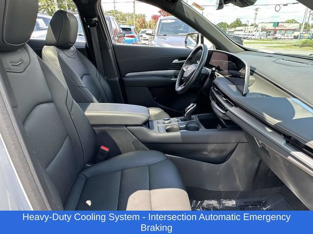Used 2024 Cadillac XT4 Premium Luxury w/ Active Safety Package AWD/4WD image 20