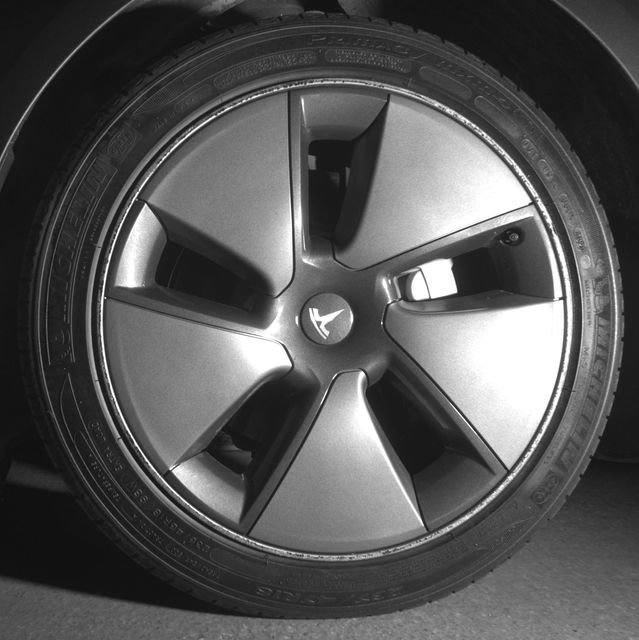 Used 2021 Tesla Model 3 Long Range image 38