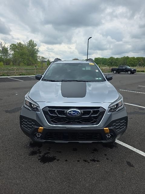 Certified 2025 Subaru Outback Wilderness AWD/4WD image 2