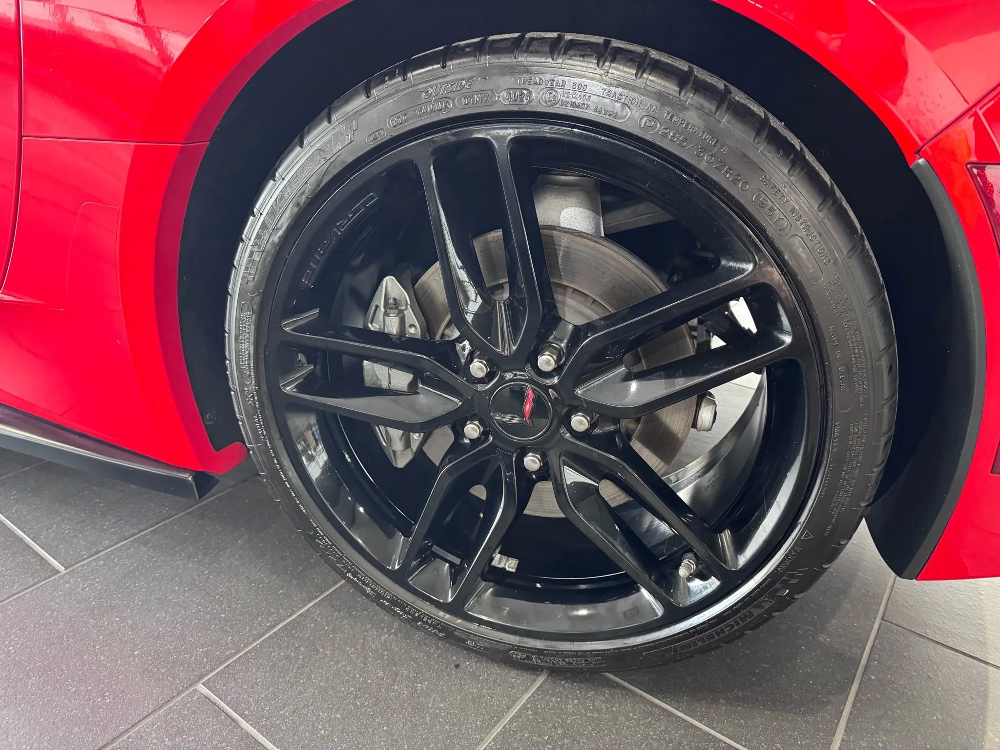 Used 2019 Chevrolet Corvette Stingray Coupe w/ 1LT image 31