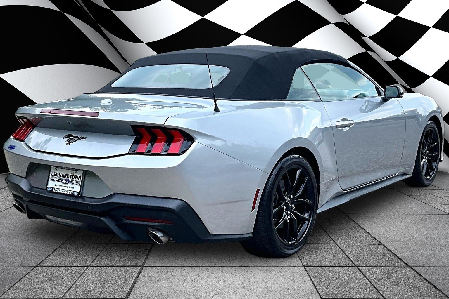 Used 2026 Ford Mustang Premium RWD image 2