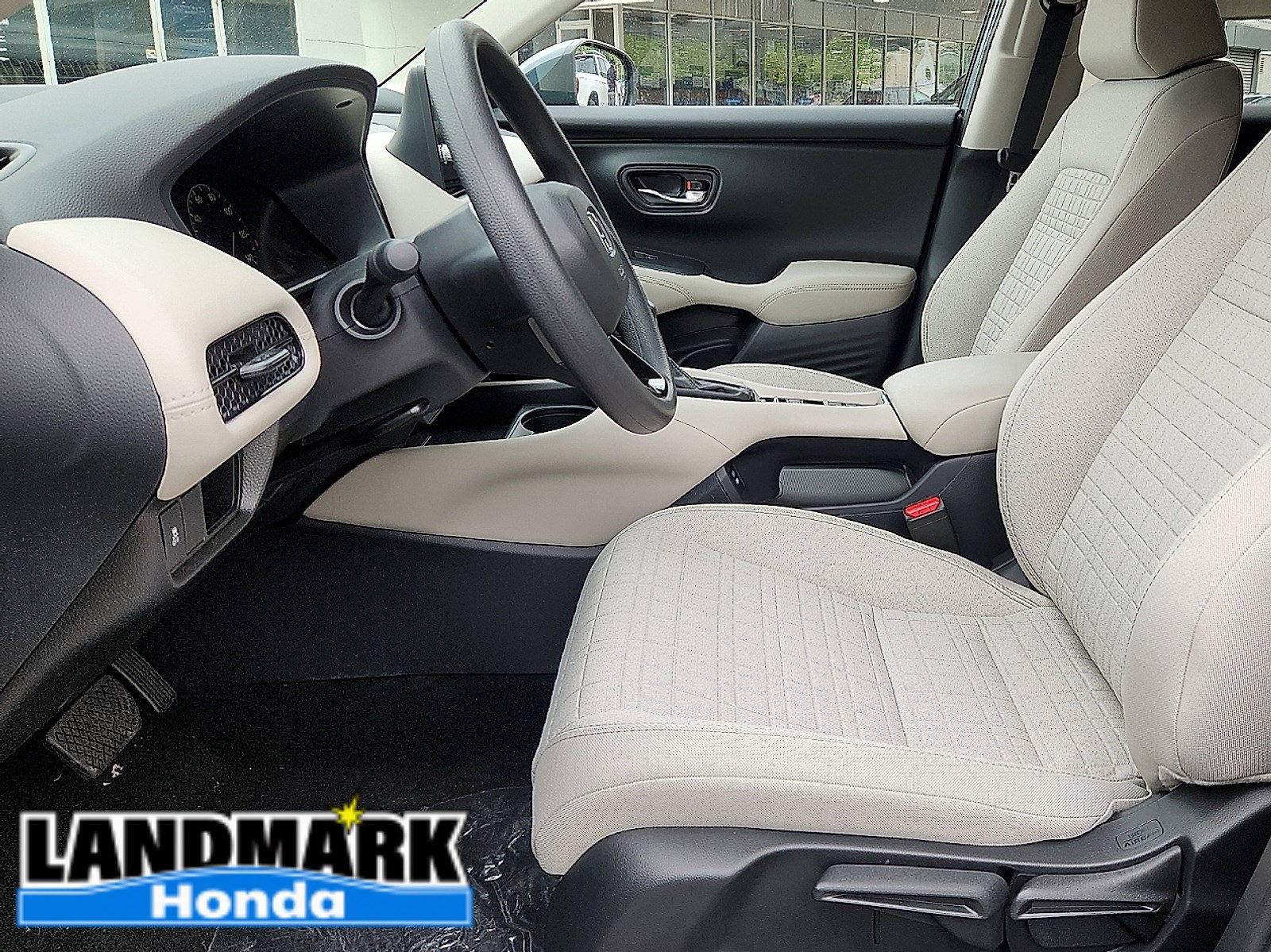 New 2027 Honda HR-V LX image 11