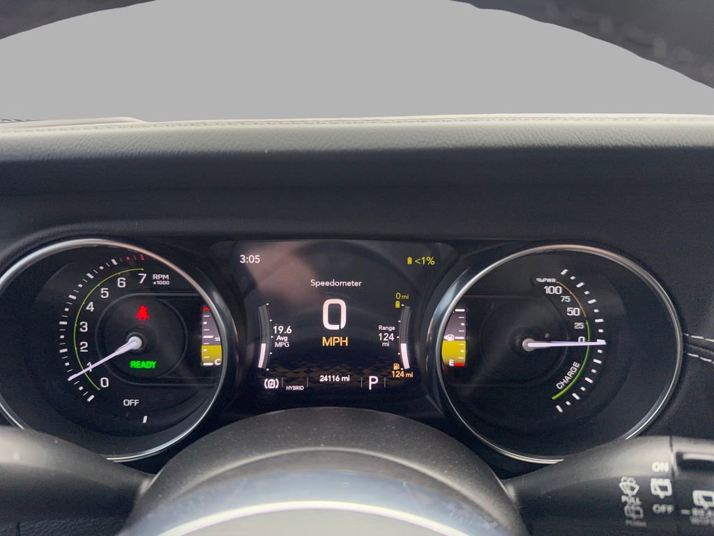 Used 2023 Jeep Wrangler Unlimited Sahara image 17