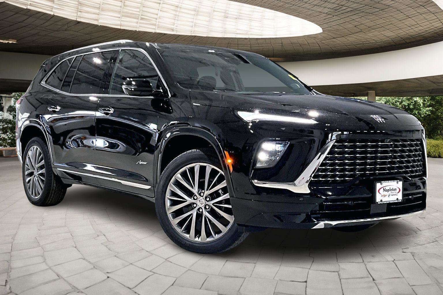 New 2026 Buick Enclave Avenir image 2