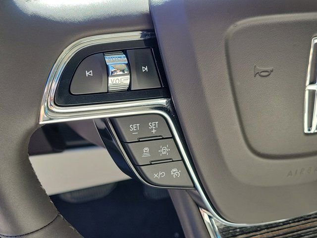 Used 2024 Lincoln Navigator Black Label AWD/4WD image 25