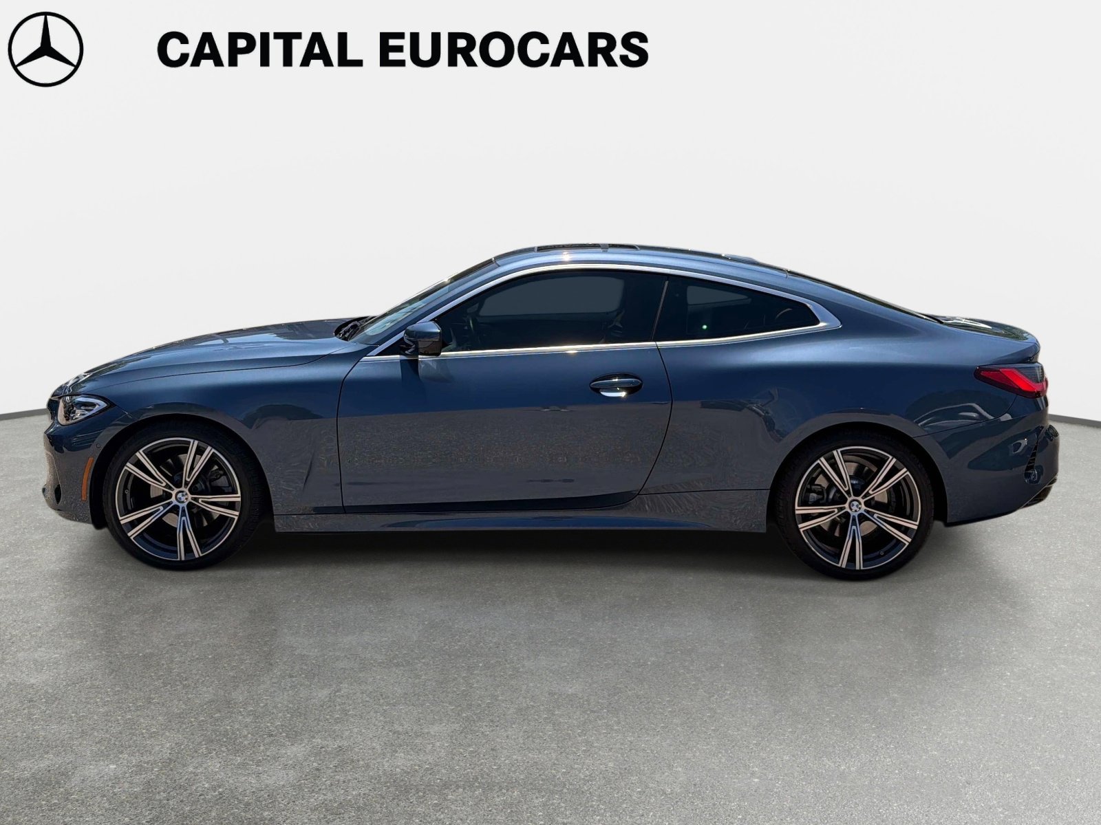 Used 2024 BMW 430i Coupe w/ Convenience Package RWD image 8