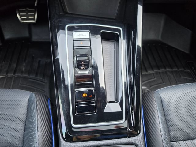 Used 2024 Volkswagen Golf R AWD/4WD image 45