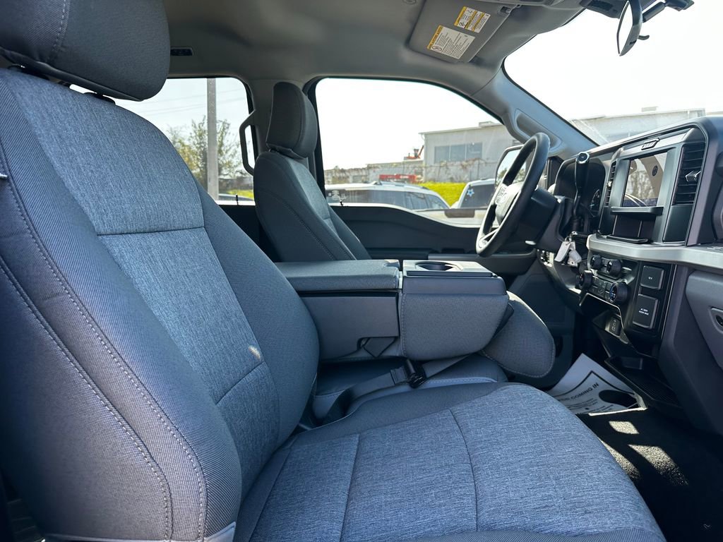New 2025 Ford F250 XL w/ STX Appearance Package image 39