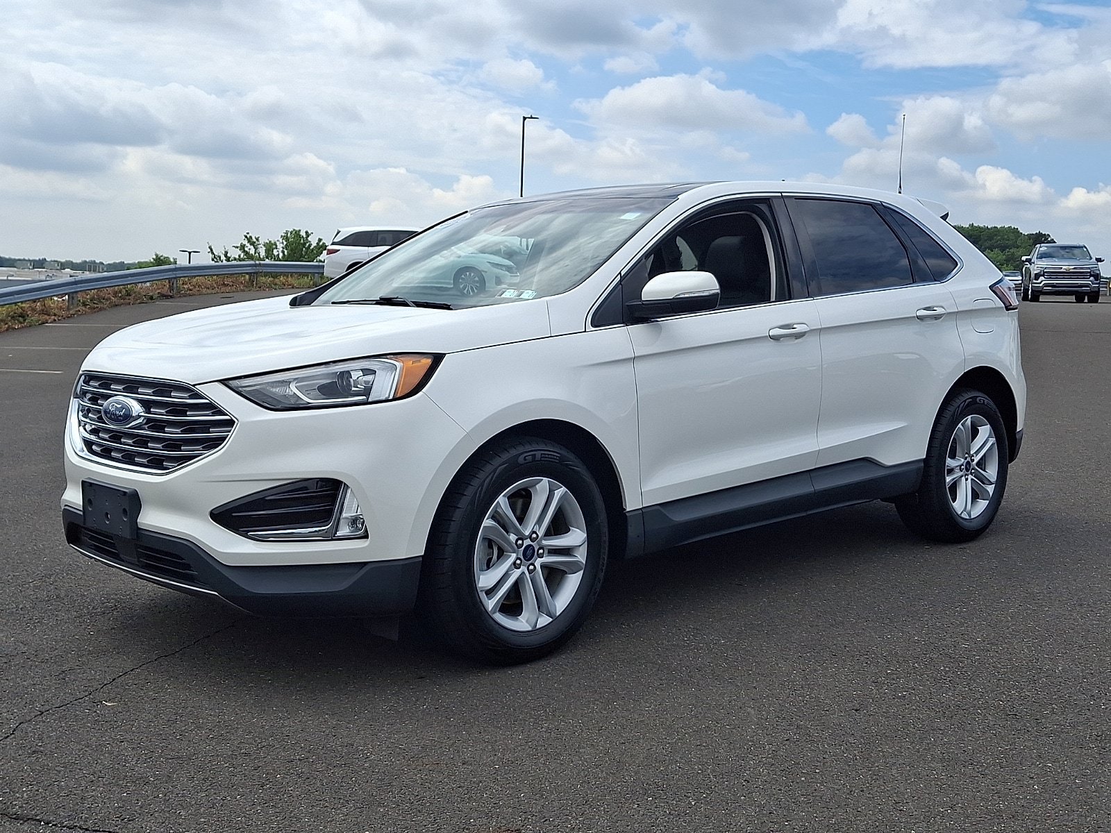 Used 2020 Ford Edge SEL w/ Convenience Package AWD/4WD image 3