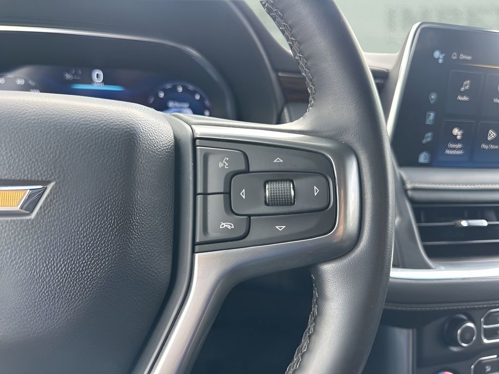 Used 2023 Chevrolet Suburban Premier image 14