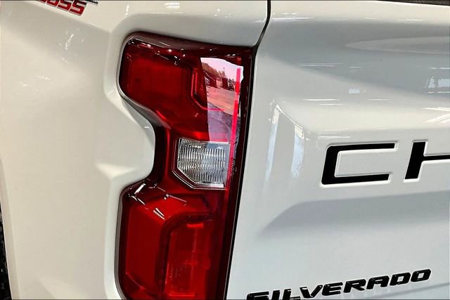 Used 2021 Chevrolet Silverado 1500 LT Trail Boss AWD/4WD image 20