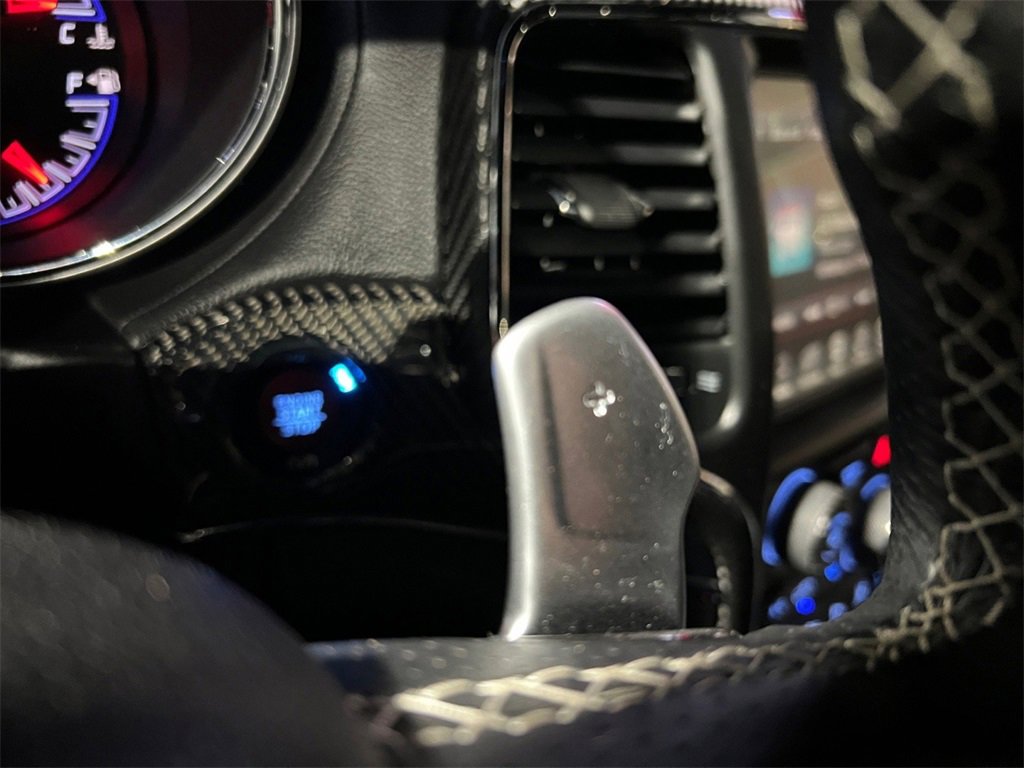 Used 2017 Jeep Grand Cherokee SRT image 39