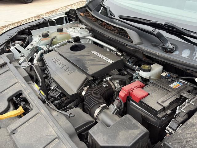 Used 2023 Nissan Rogue SV AWD/4WD image 9