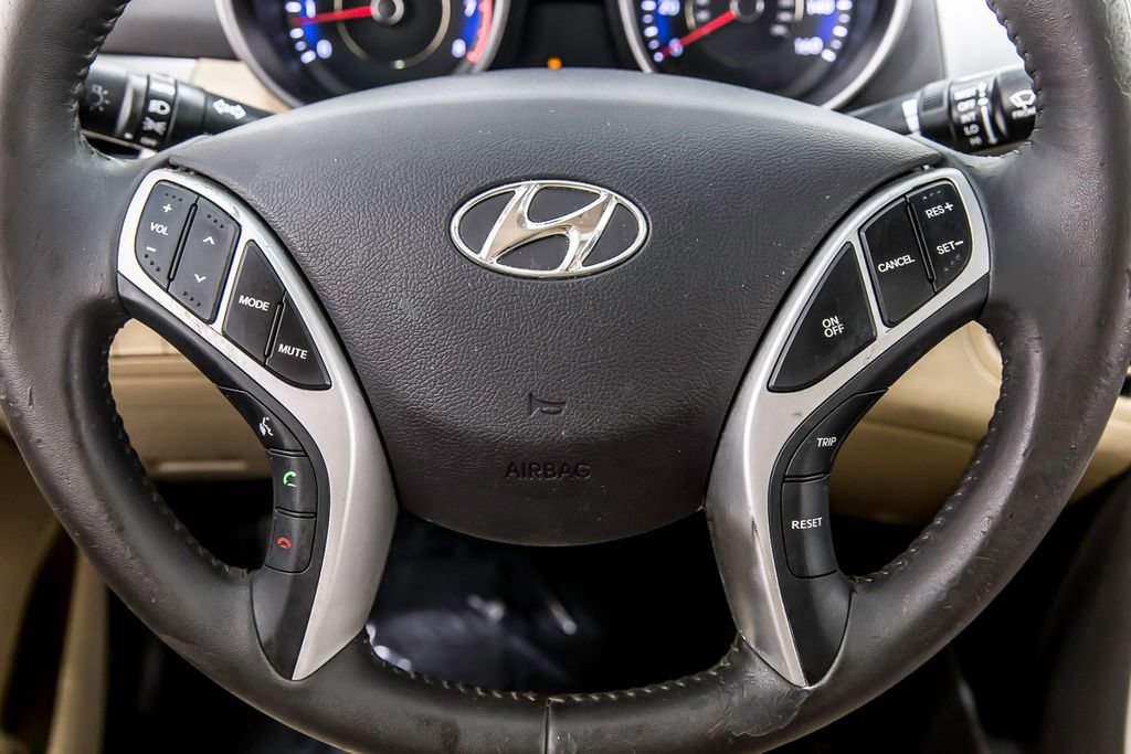 Used 2012 Hyundai Elantra Limited w/ Technology Pkg 5 FWD image 25