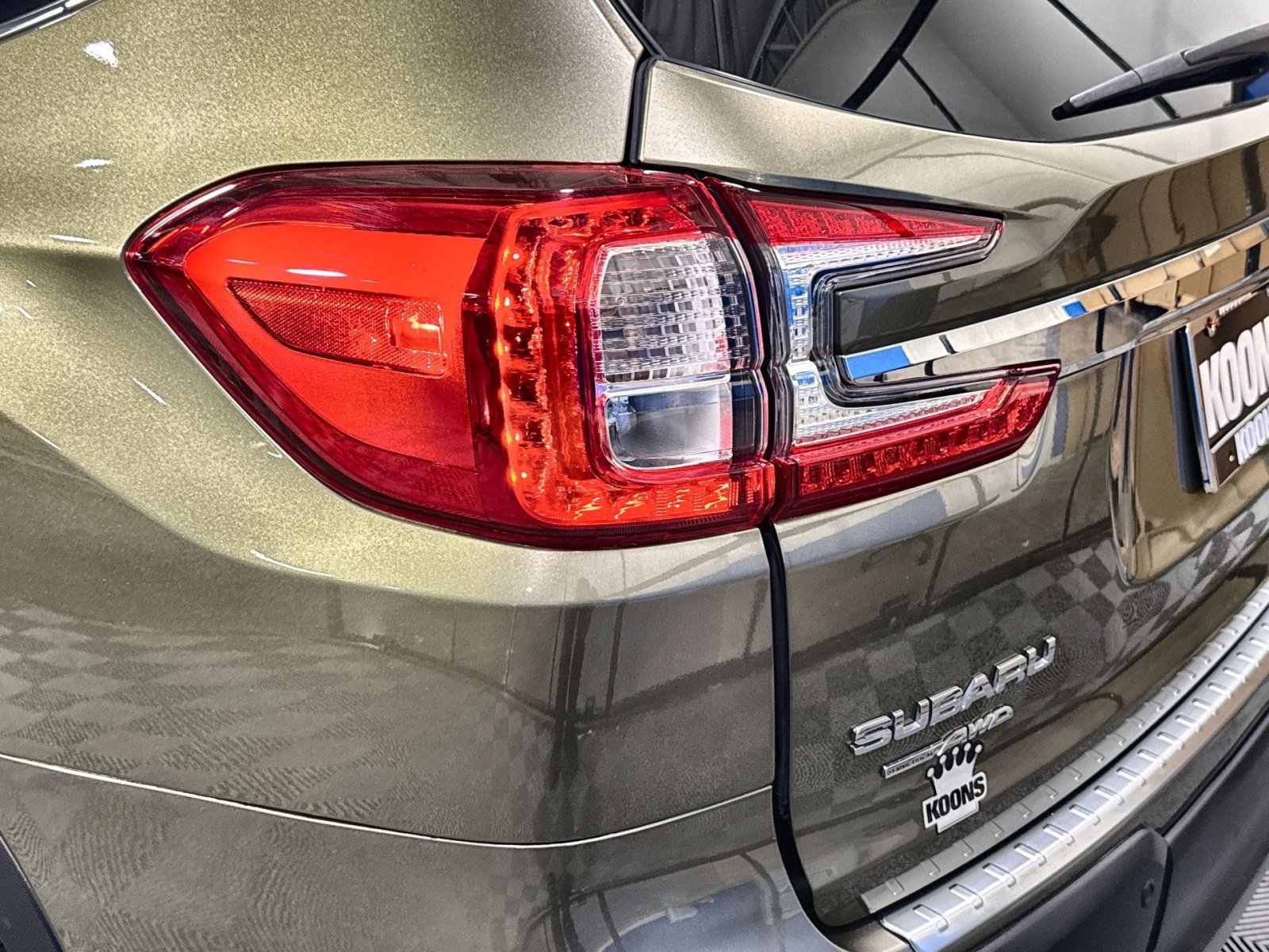 Used 2023 Subaru Ascent Touring AWD/4WD image 37