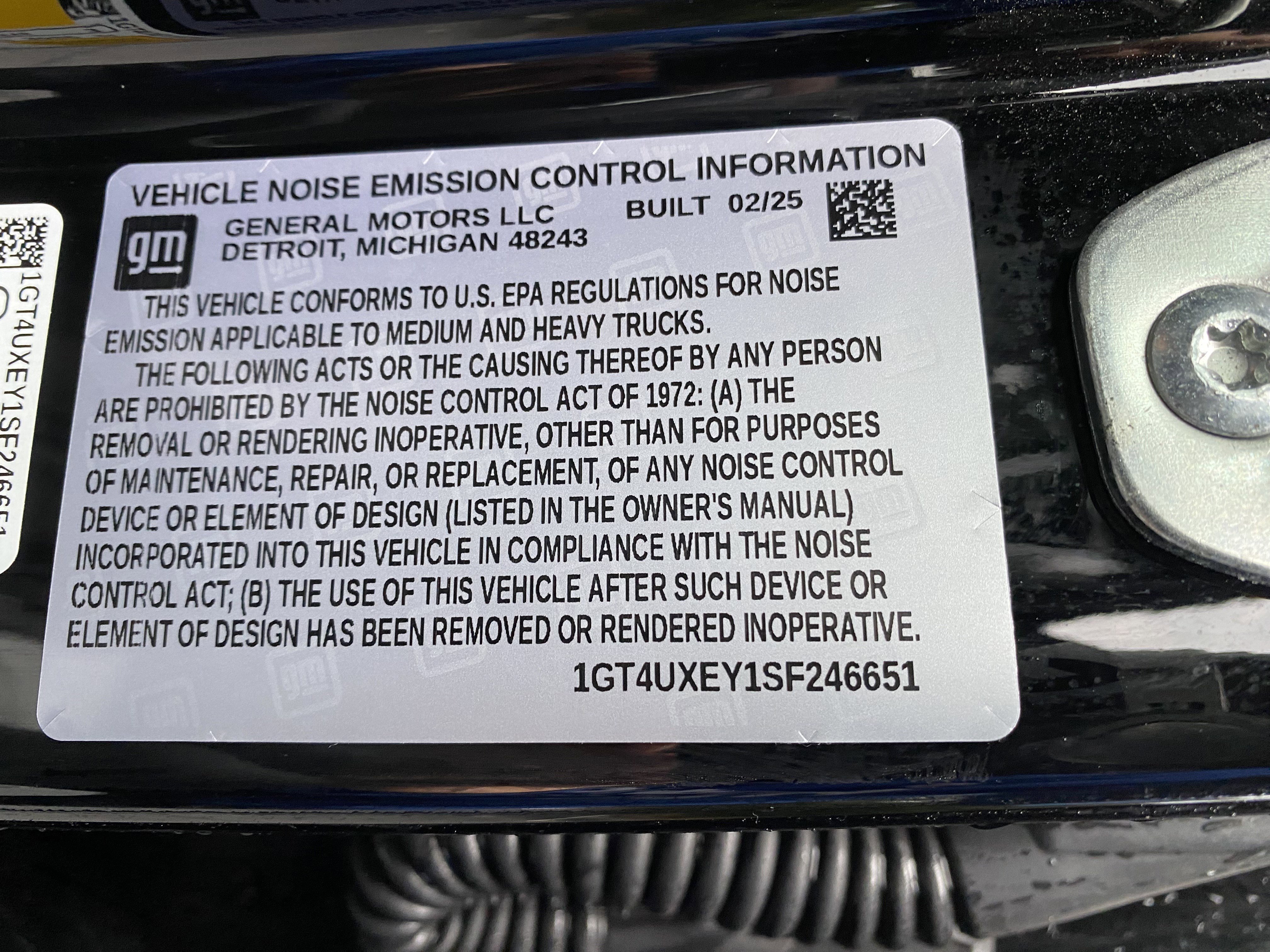 Used 2025 GMC Sierra 2500 Denali Ultimate w/ Snow Plow Prep/Camper Package image 44