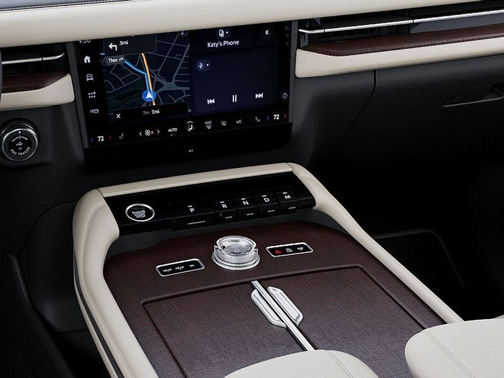 New 2027 Lincoln Navigator Reserve w/ Jet Appearance Package AWD/4WD image 15