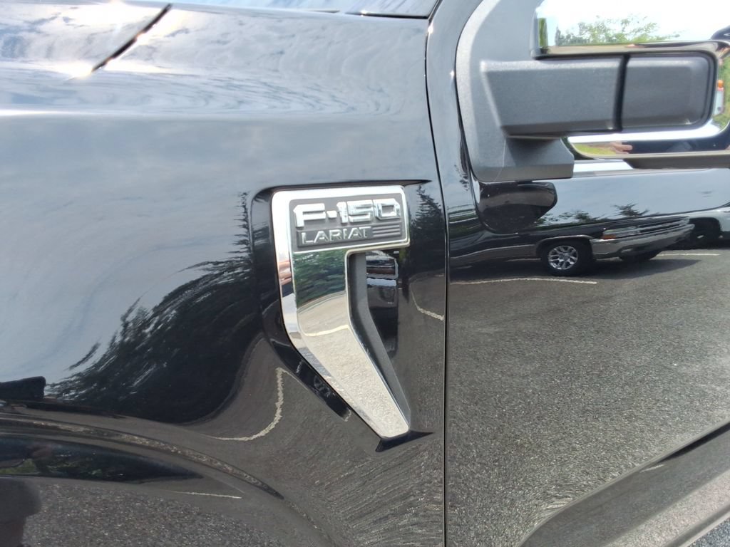 Used 2025 Ford F150 Lariat w/ Equipment Group 502A High AWD/4WD image 11