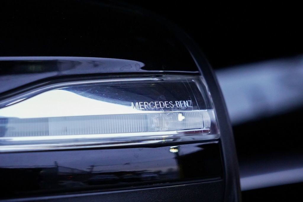 Used 2024 Mercedes-Benz GLS 63 AMG 4MATIC image 23