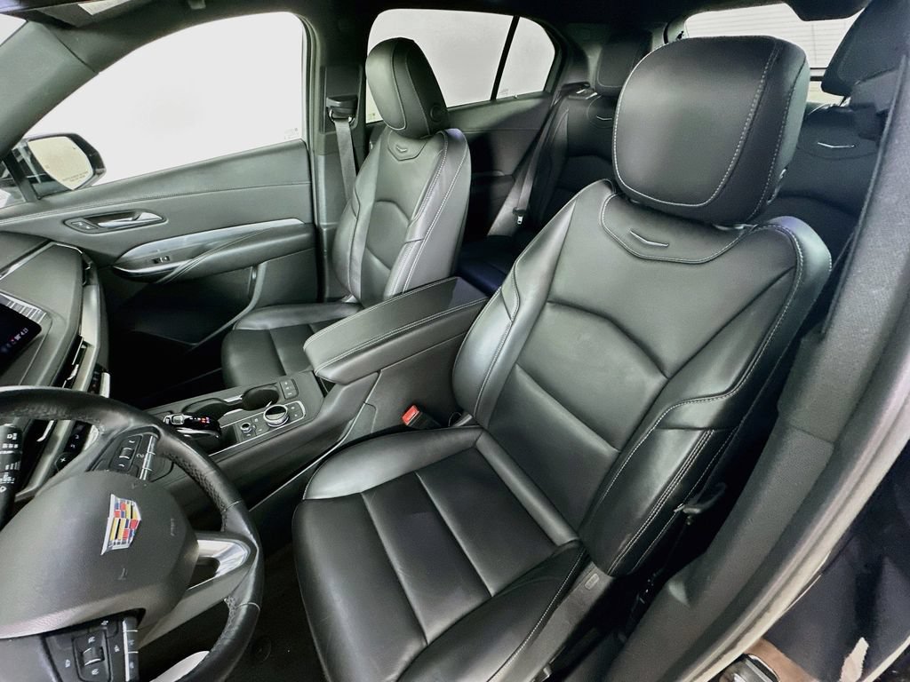 Used 2024 Cadillac XT4 Premium Luxury FWD image 23