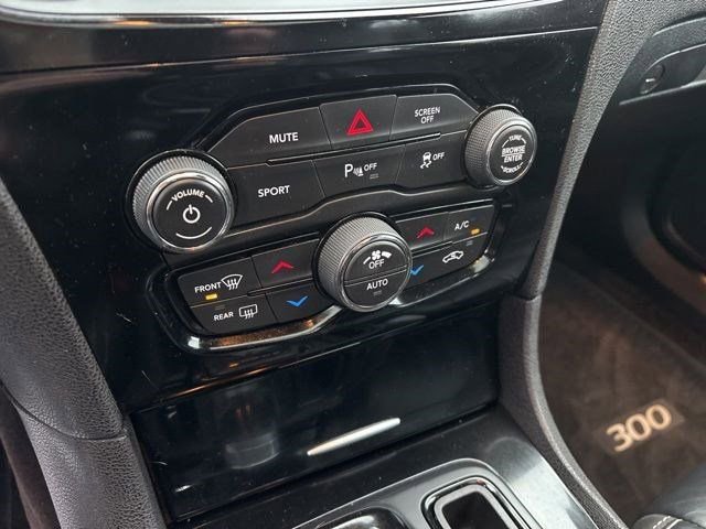 Used 2017 Chrysler 300 S w/ 300S Premium Group image 25