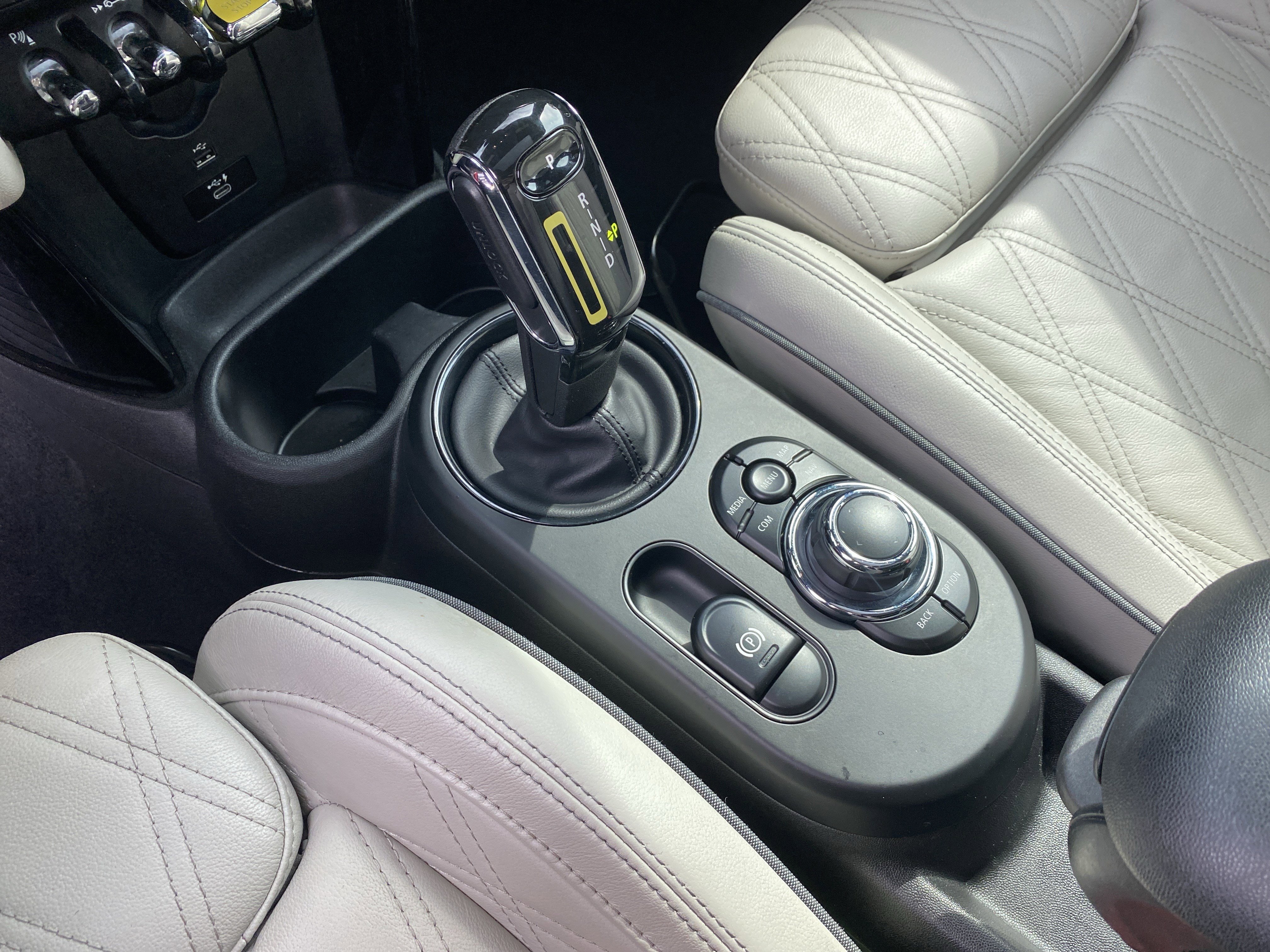 Used 2022 MINI Cooper SE image 33