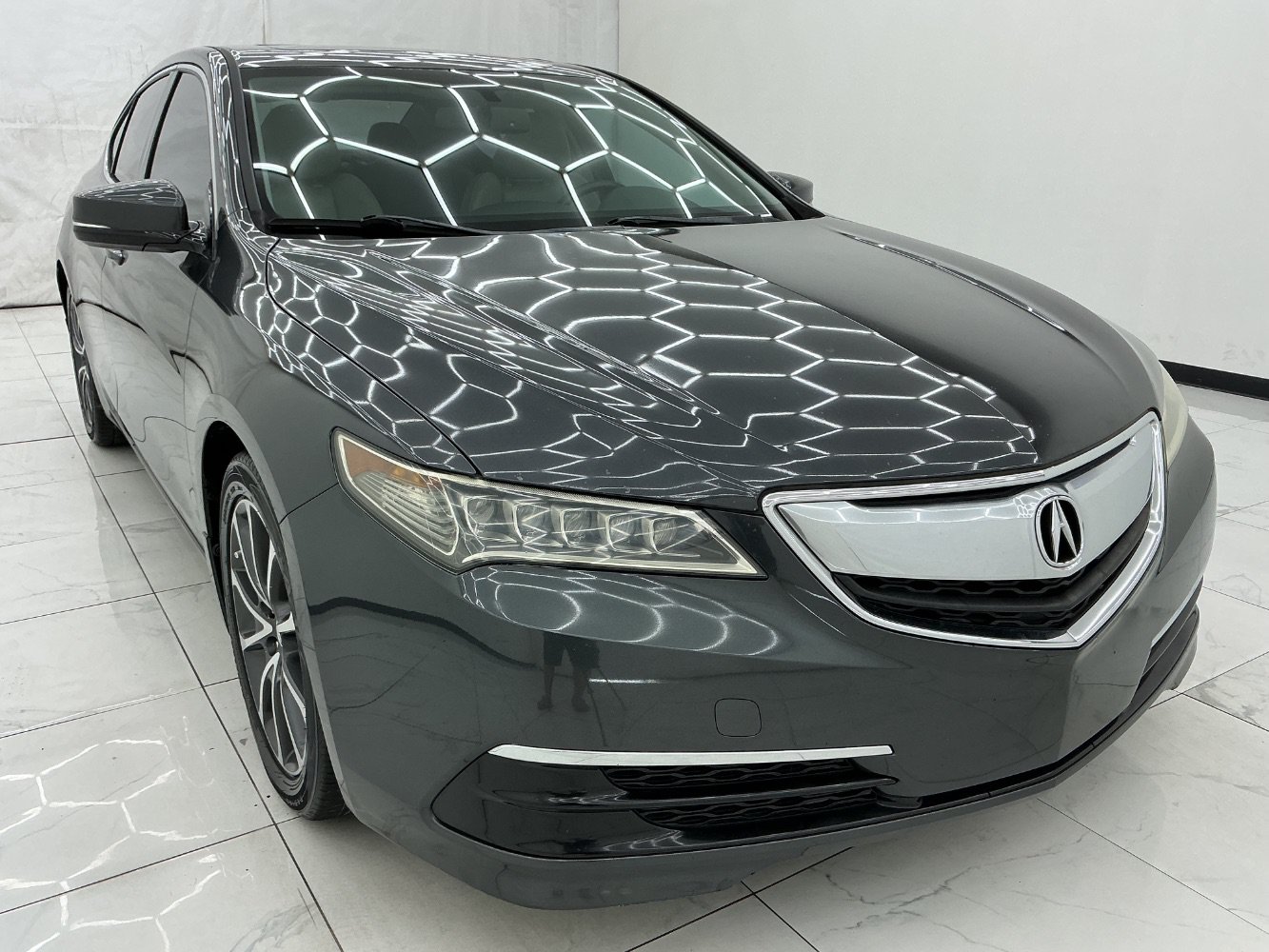 Used 2015 Acura TLX V6 FWD image 3