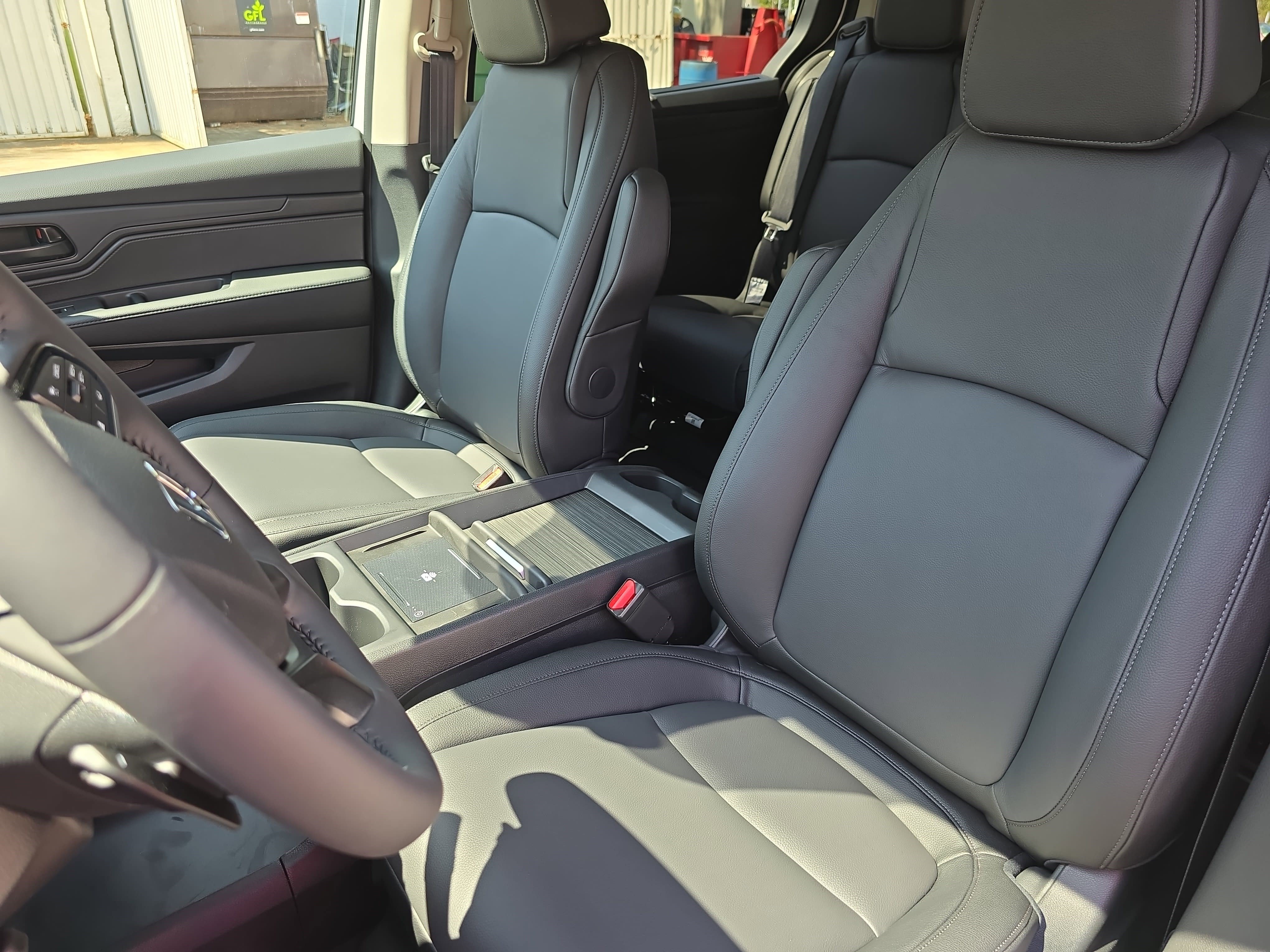 New 2026 Honda Odyssey EX-L image 17