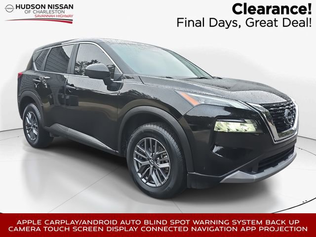 Used 2023 Nissan Rogue S image 1