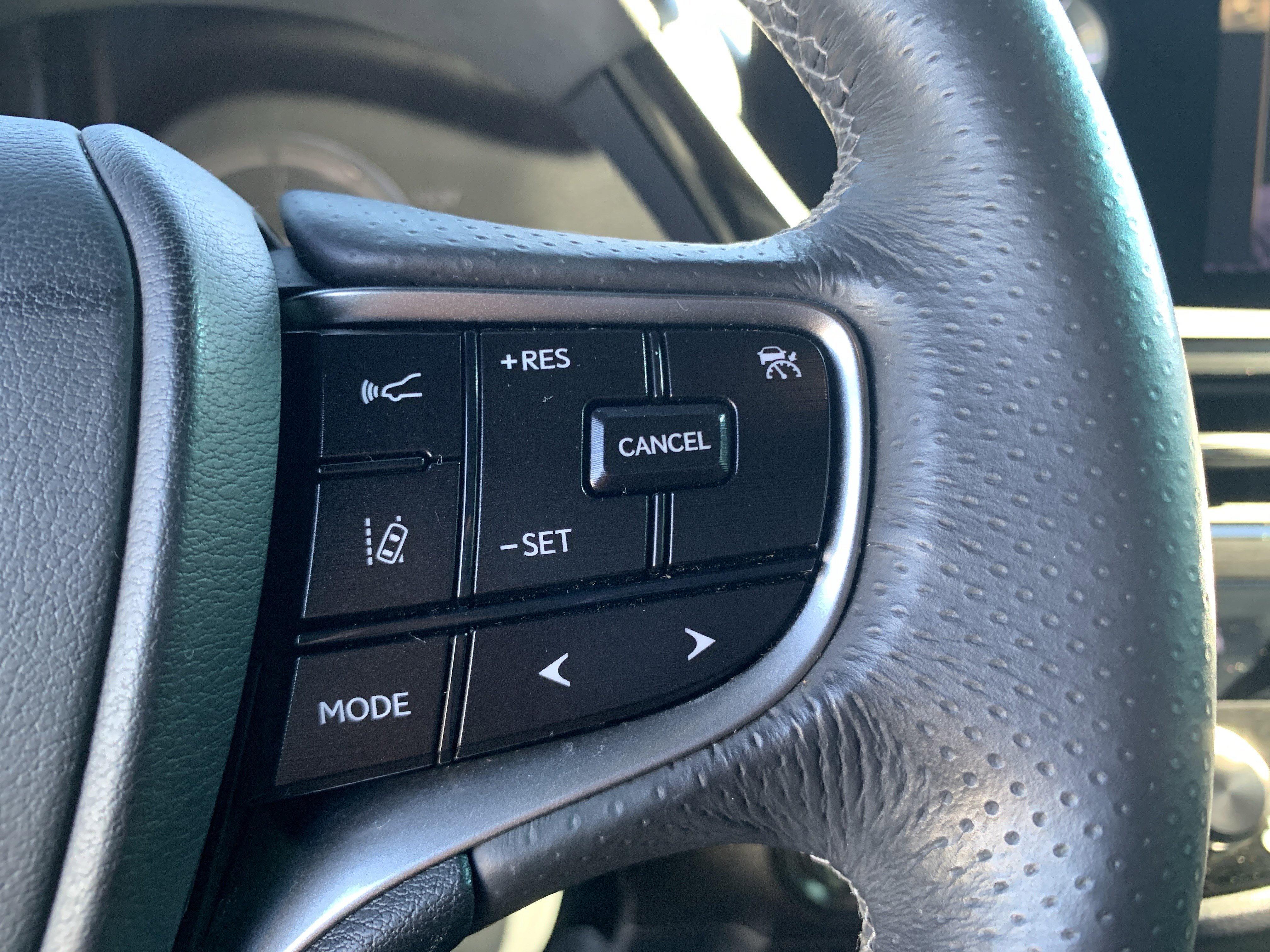 Certified 2022 Lexus ES 350 F Sport w/ Accessory Package image 20