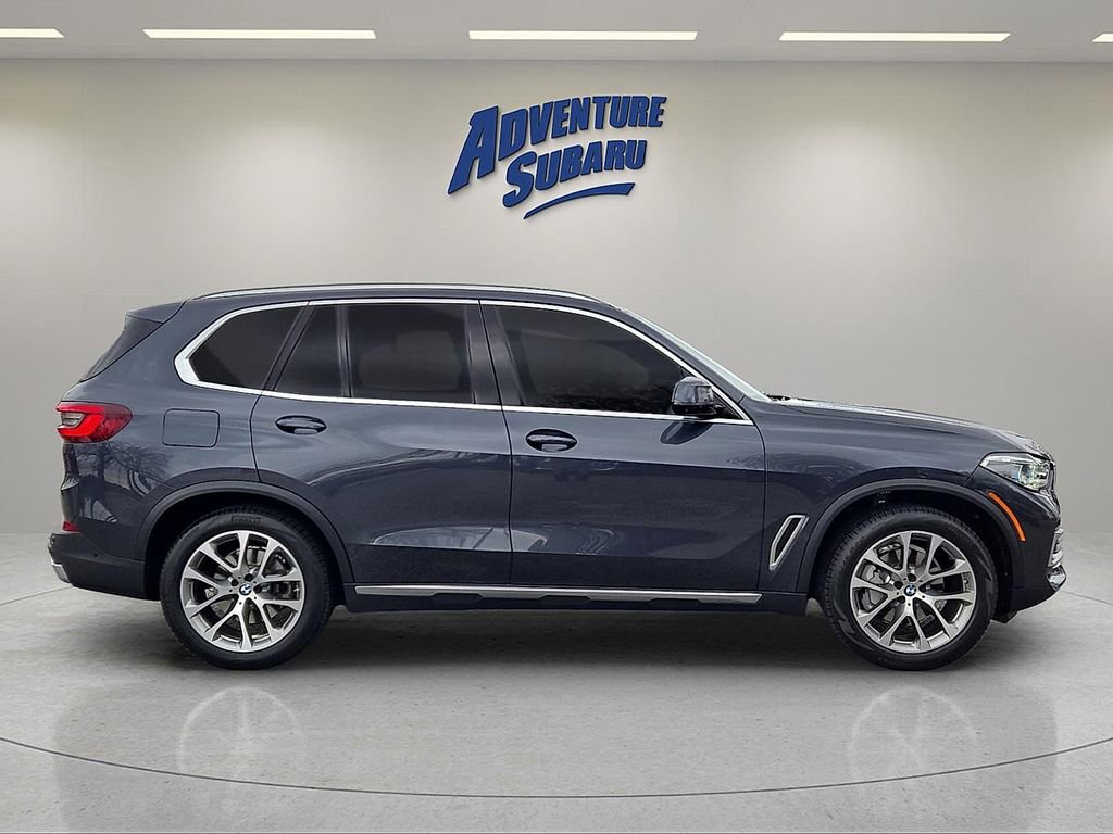 Used 2021 BMW X5 xDrive40i w/ Executive Package image 7