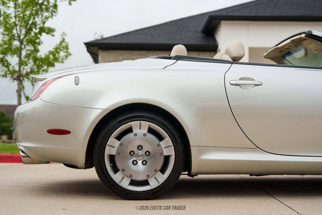 Used 2003 Lexus SC 430 Convertible RWD image 10