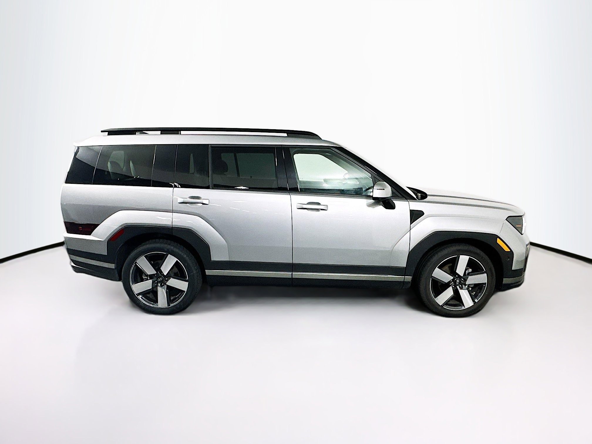 Used 2024 Hyundai Santa Fe Limited image 10